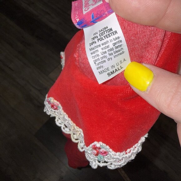 Petite Jardin large vintage jumpsuit red Velour Made In USA Small - Picture 8 of 8